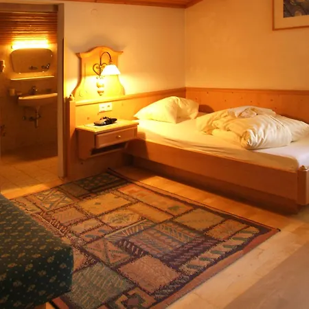 Riederhof- Urlaub Mit Wau! Hotel Ried im Oberinntal