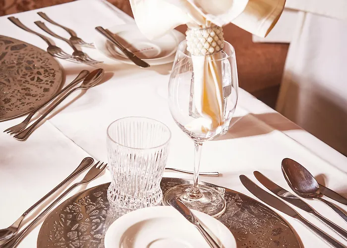 Hotel Riederhof- Urlaub Mit Wau! Ried im Oberinntal