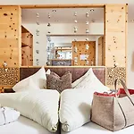 Riederhof- Urlaub Mit Wau! Ried im Oberinntal