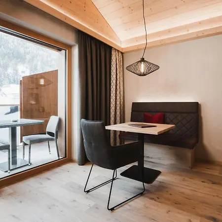 Riederhof- Urlaub Mit Wau! Hotel Ried im Oberinntal