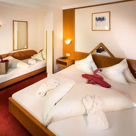 Riederhof- Urlaub Mit Wau! Hotel Ried im Oberinntal